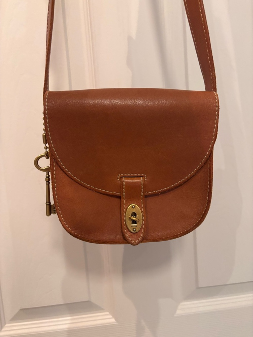 Fossil Turnkey Leather Crossbody Saddle Bag